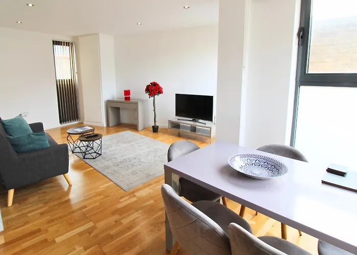 Tooley Street Apartments By Viridian Apartments